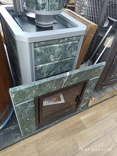 Печь для бани и сауны ИзиСтим Ялта 15 в камне