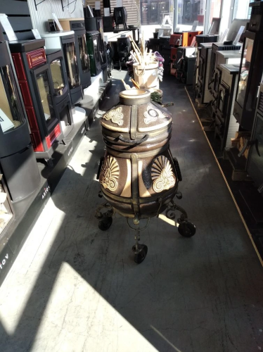 Тандыр ЭКО Греческий с откидной крышкой и откидным поддувалом на колесах